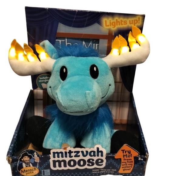 Mensch Pets Mitzvah Moose Plush Toy Interactive Lights Up - Picture 3 of 4